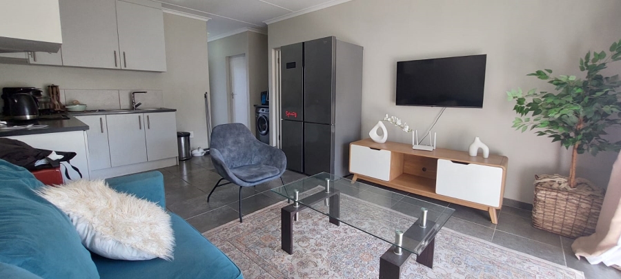 To Let 2 Bedroom Property for Rent in Haasendal Western Cape